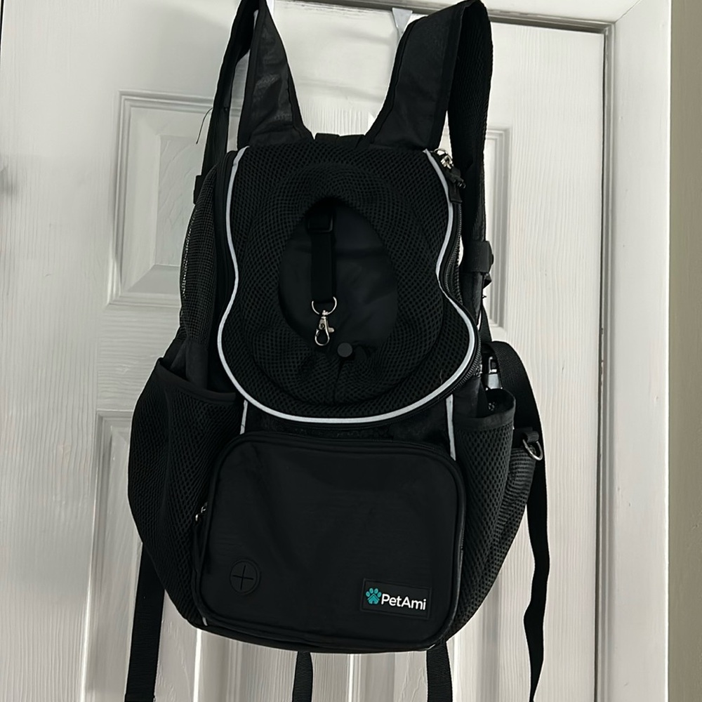 PET AMI DELUXE FRONTPET CARRIER BACKPACK AMI NWT